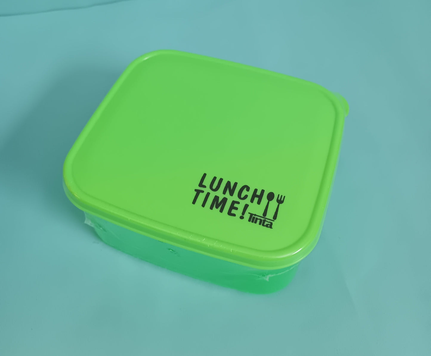 Spacious Square Plastic Lunch Box