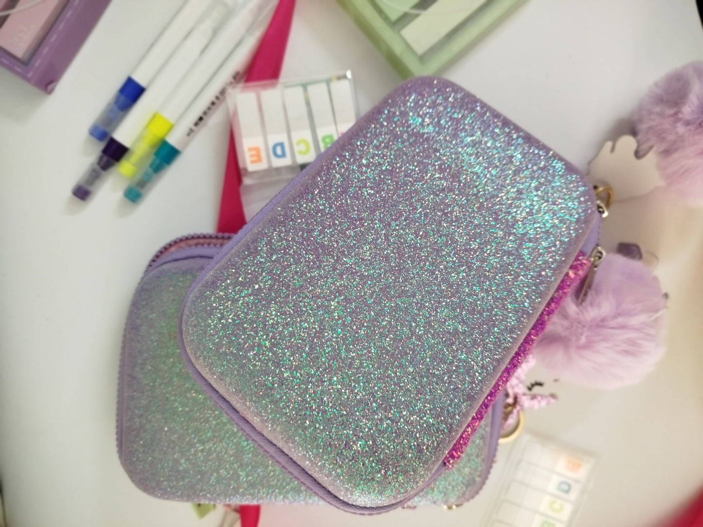 SparkleStationery Glitter Hard Case with Keychain